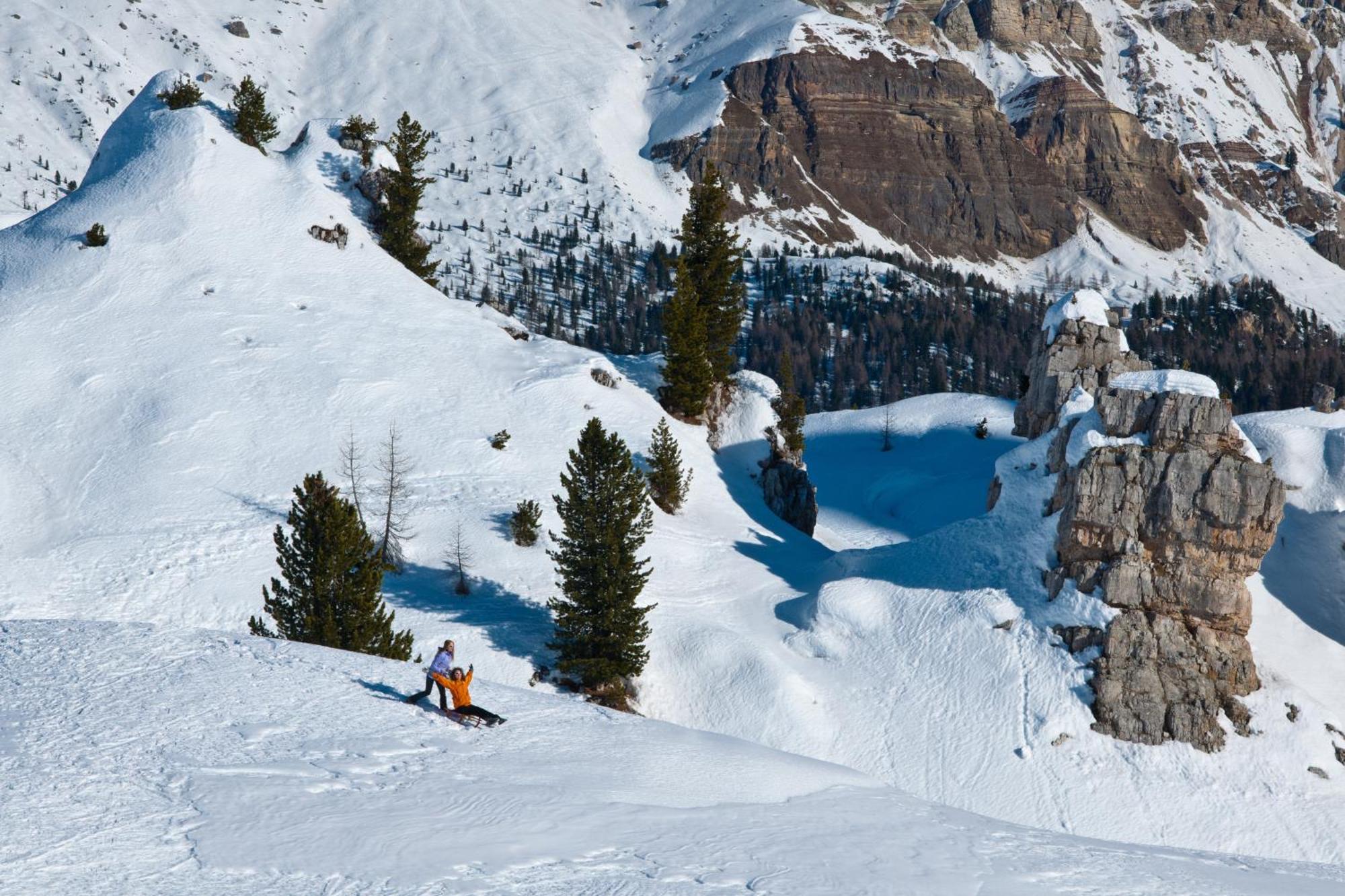 Hotel Alaska Cortina Cortina d'Ampezzo Bagian luar foto
