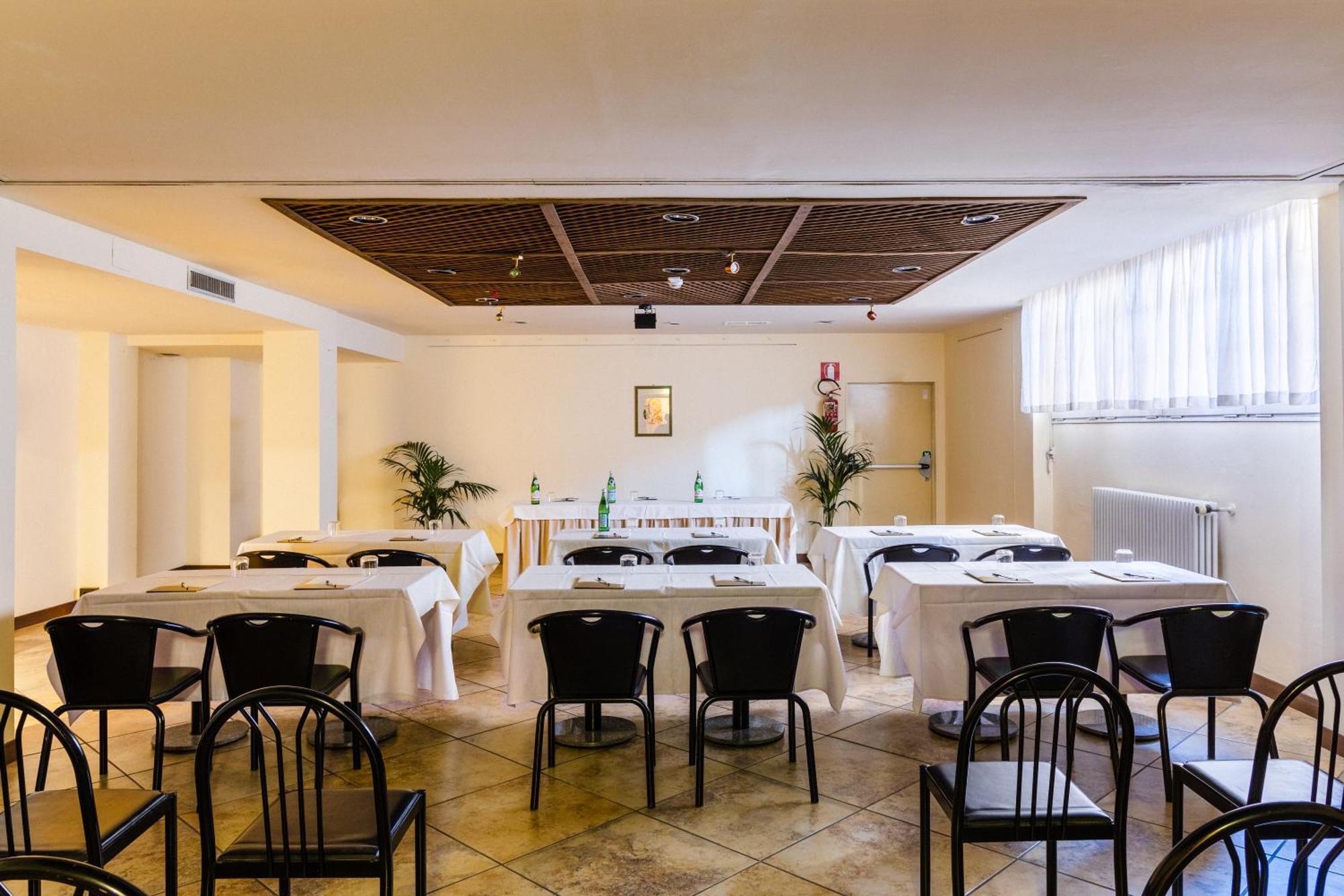 Hotel Alaska Cortina Cortina d'Ampezzo Bagian luar foto